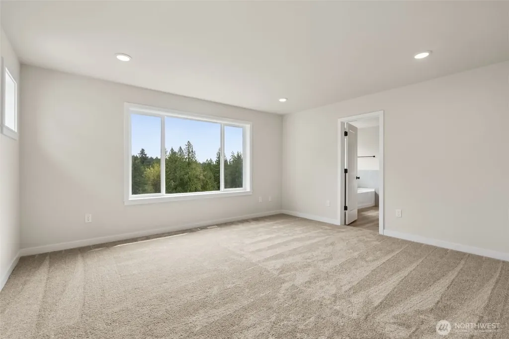 2025 NE Norseman Way Poulsbo WA 98370