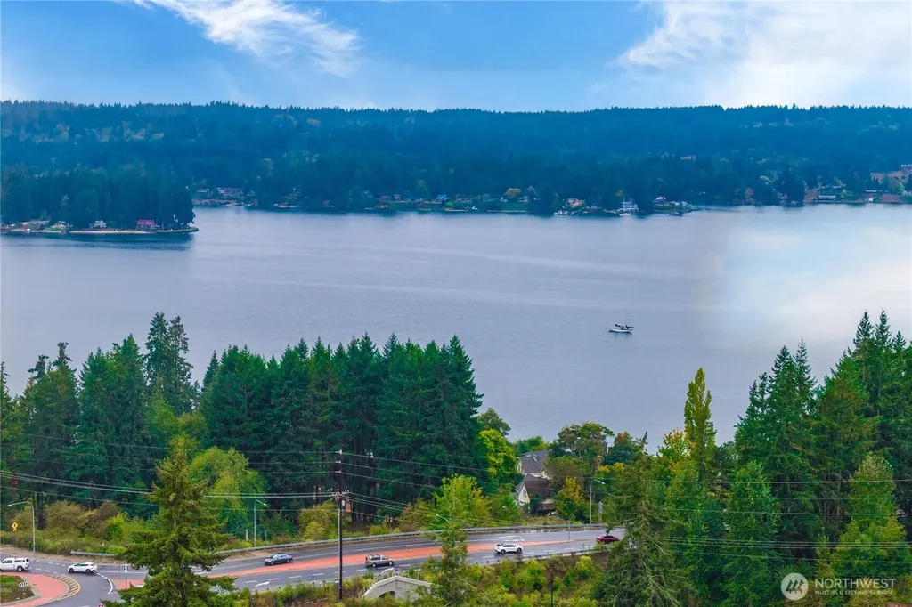 2025 NE Norseman Way Poulsbo WA 98370