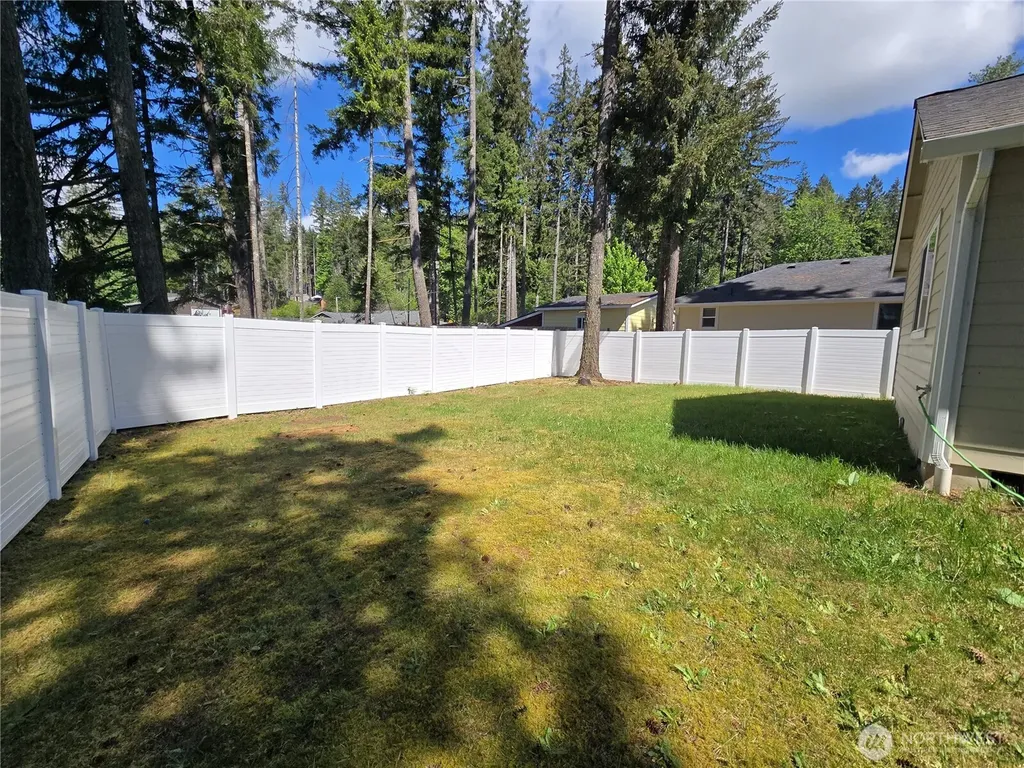 21 E Tall Timber Lane Shelton WA 98584
