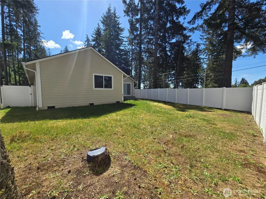 21 E Tall Timber Lane Shelton WA 98584