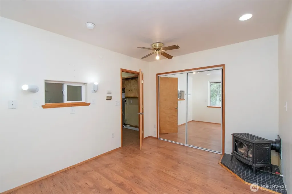 131 Robinson Road Port Angeles WA 98362
