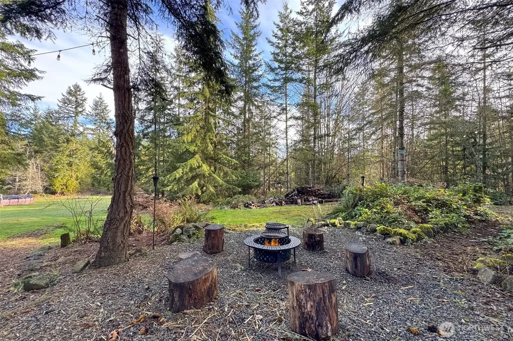 131 Robinson Road Port Angeles WA 98362