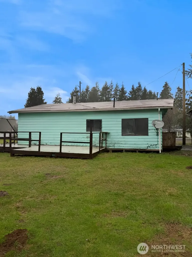 4 Kirkpatrick Road Hoquiam WA 98550