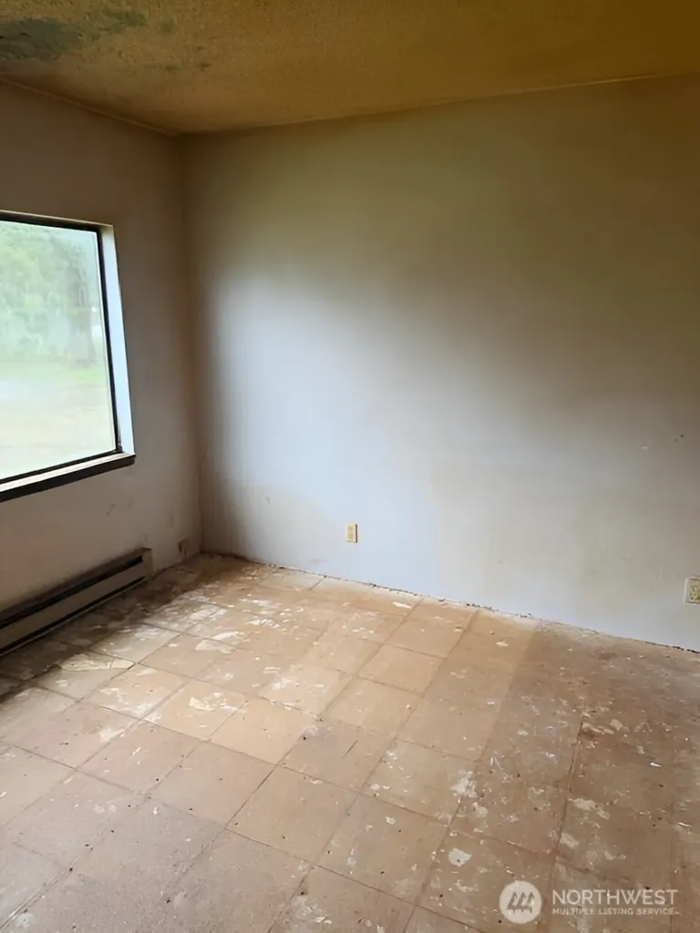 4 Kirkpatrick Road Hoquiam WA 98550
