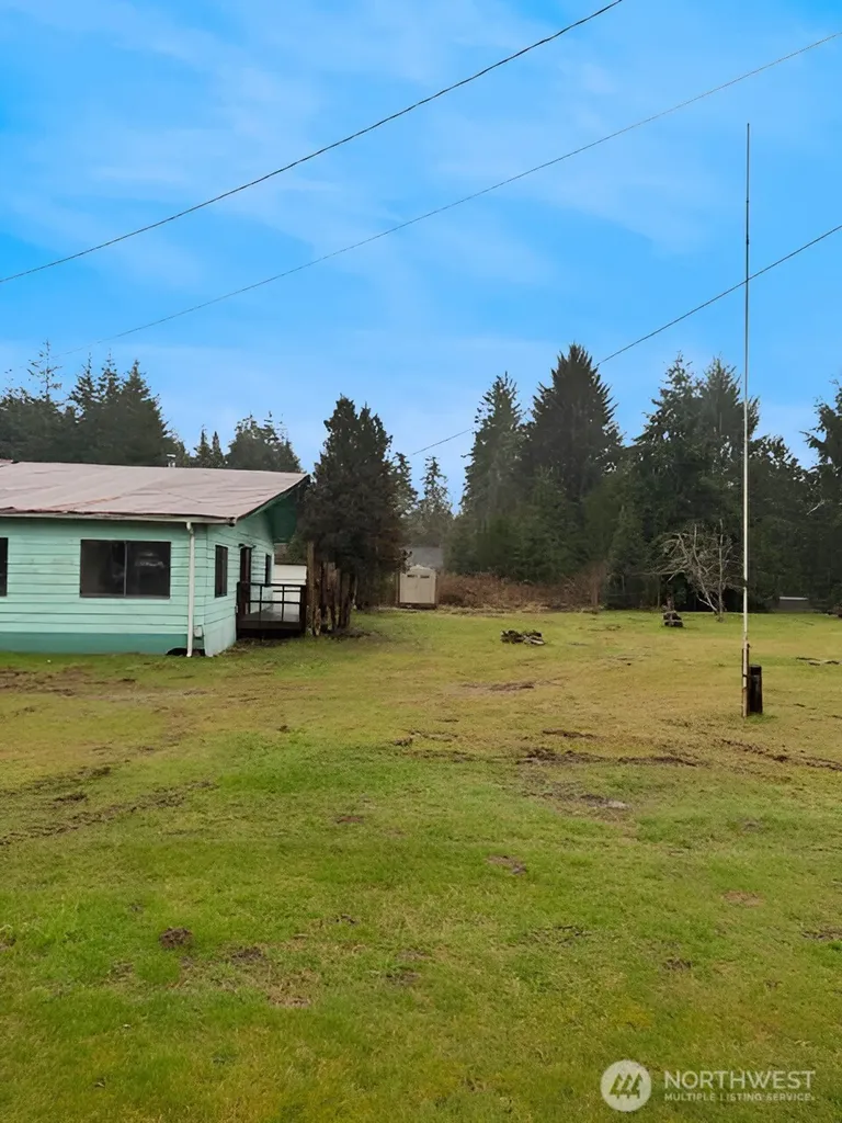 4 Kirkpatrick Road Hoquiam WA 98550