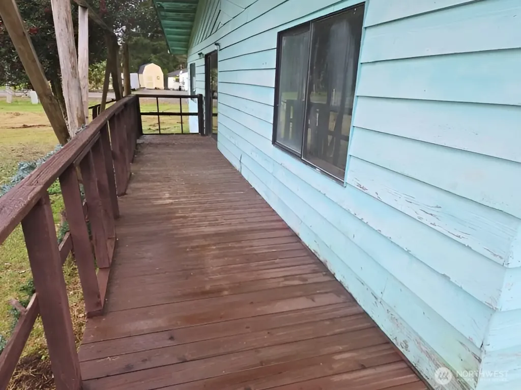 4 Kirkpatrick Road Hoquiam WA 98550