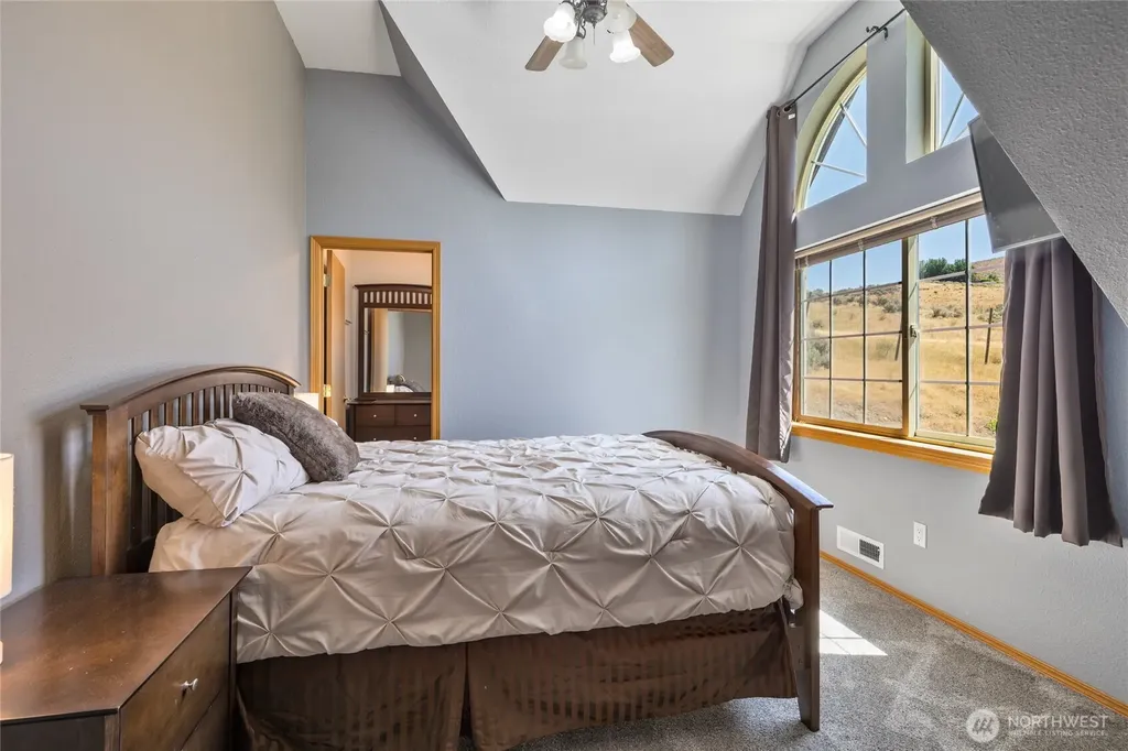 23001 Sr 821 (S. Canyon Road) Ellensburg WA 98926