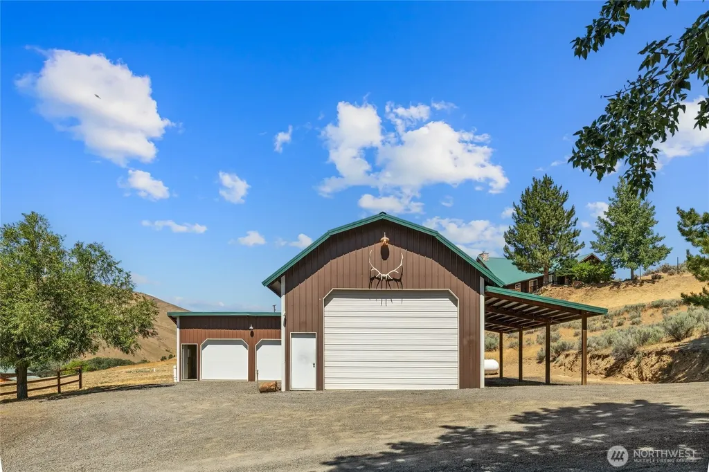 23001 Sr 821 (S. Canyon Road) Ellensburg WA 98926