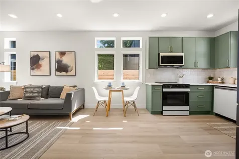 513 NE 123rd Street Seattle WA 98125