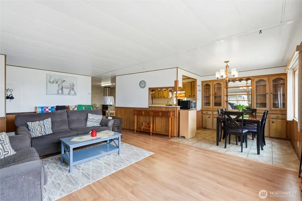 4425 Meridian Avenue N Tulalip WA 98271