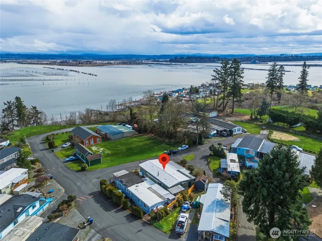 4425 Meridian Avenue N Tulalip WA 98271