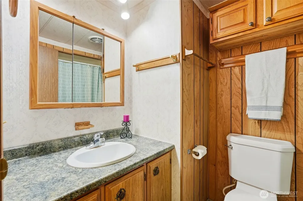 4425 Meridian Avenue N Tulalip WA 98271