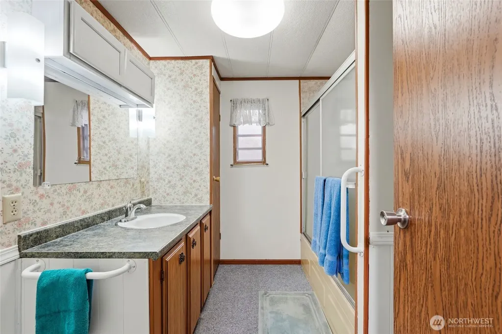 4425 Meridian Avenue N Tulalip WA 98271