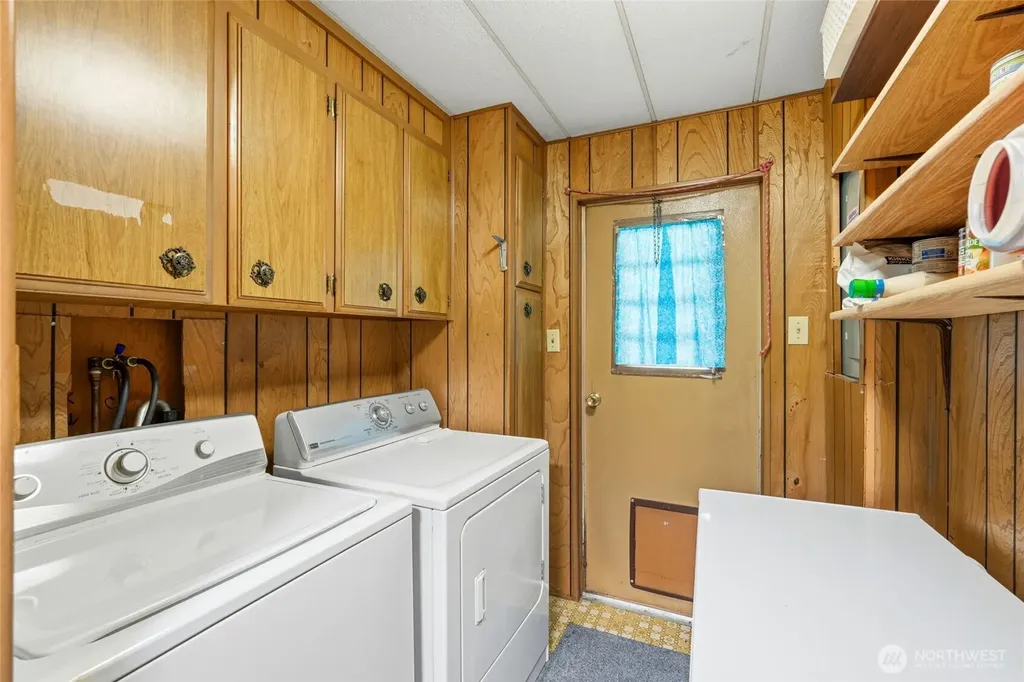 4425 Meridian Avenue N Tulalip WA 98271