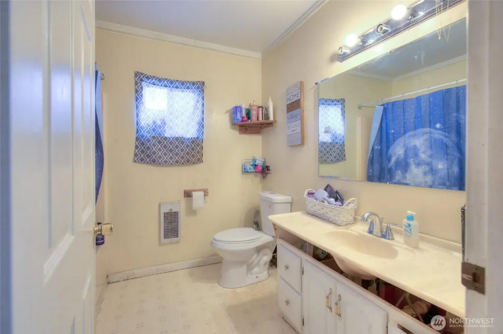 102 Elma Street Copalis Beach WA 98535