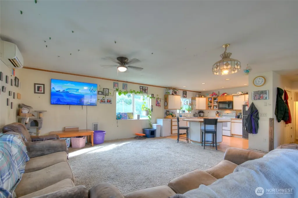 102 Elma Street Copalis Beach WA 98535