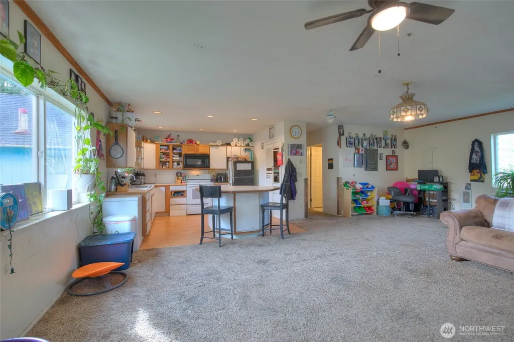 102 Elma Street Copalis Beach WA 98535