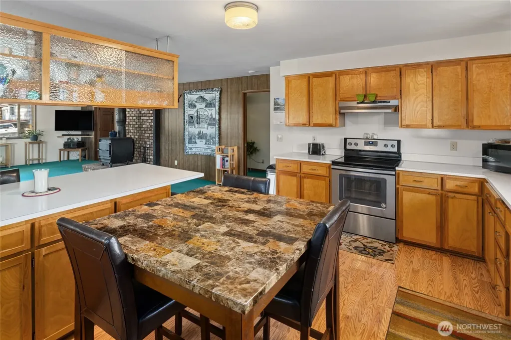 115 W Sixth Street Cle Elum WA 98922