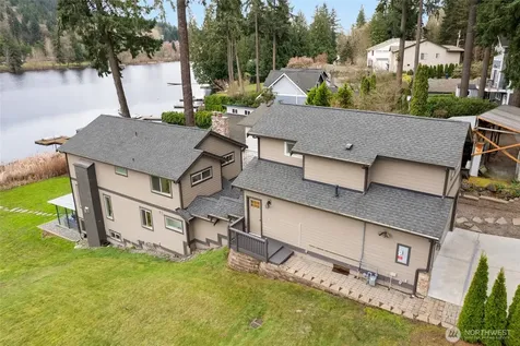 7630 129th Avenue SE Newcastle WA 98056