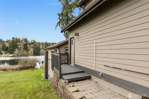 7630 129th Avenue SE Newcastle WA 98056