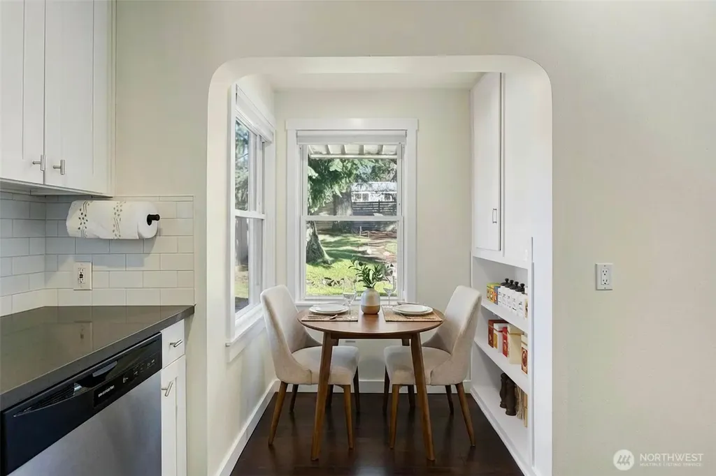 12046 12th Avenue NE Seattle WA 98125