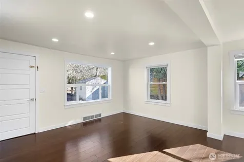 12046 12th Avenue NE Seattle WA 98125