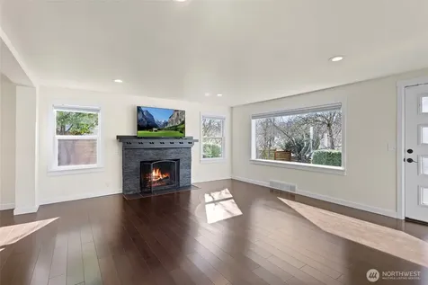 12046 12th Avenue NE Seattle WA 98125
