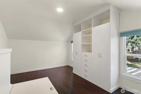 12046 12th Avenue NE Seattle WA 98125