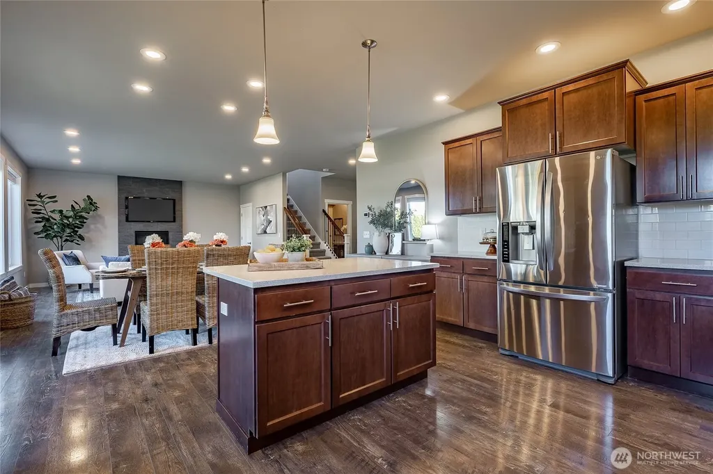 5319 Coastal Loop Blaine WA 98230