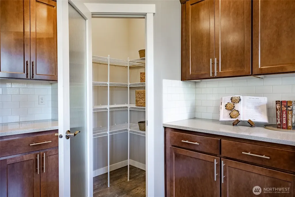 5319 Coastal Loop Blaine WA 98230