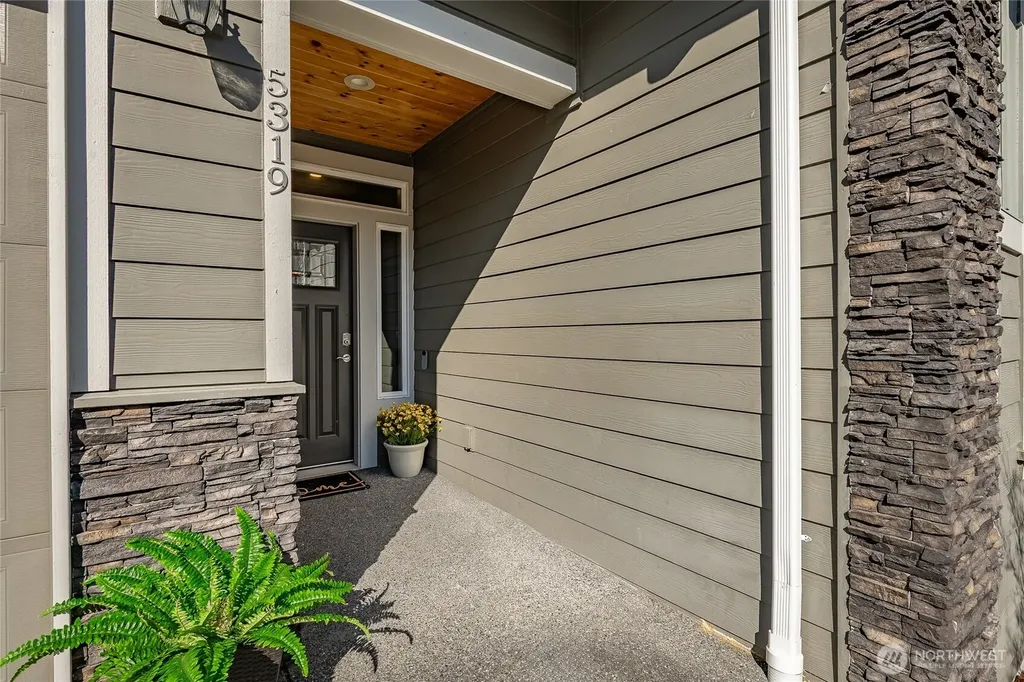5319 Coastal Loop Blaine WA 98230