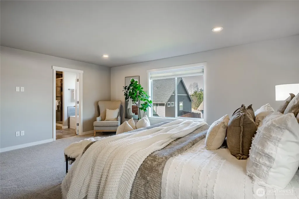5319 Coastal Loop Blaine WA 98230