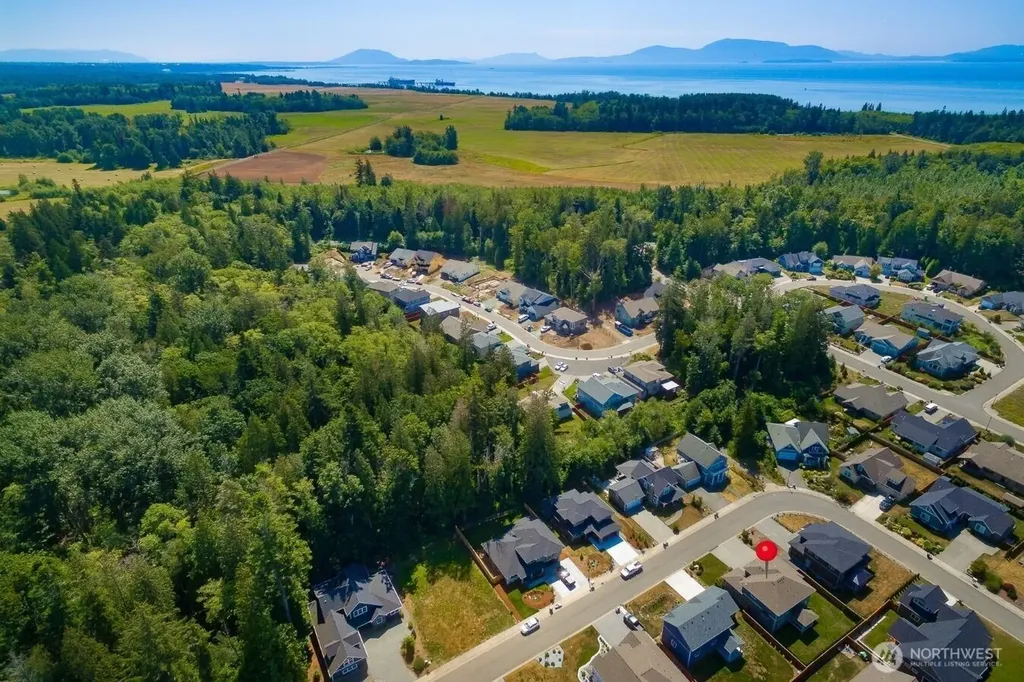 5319 Coastal Loop Blaine WA 98230