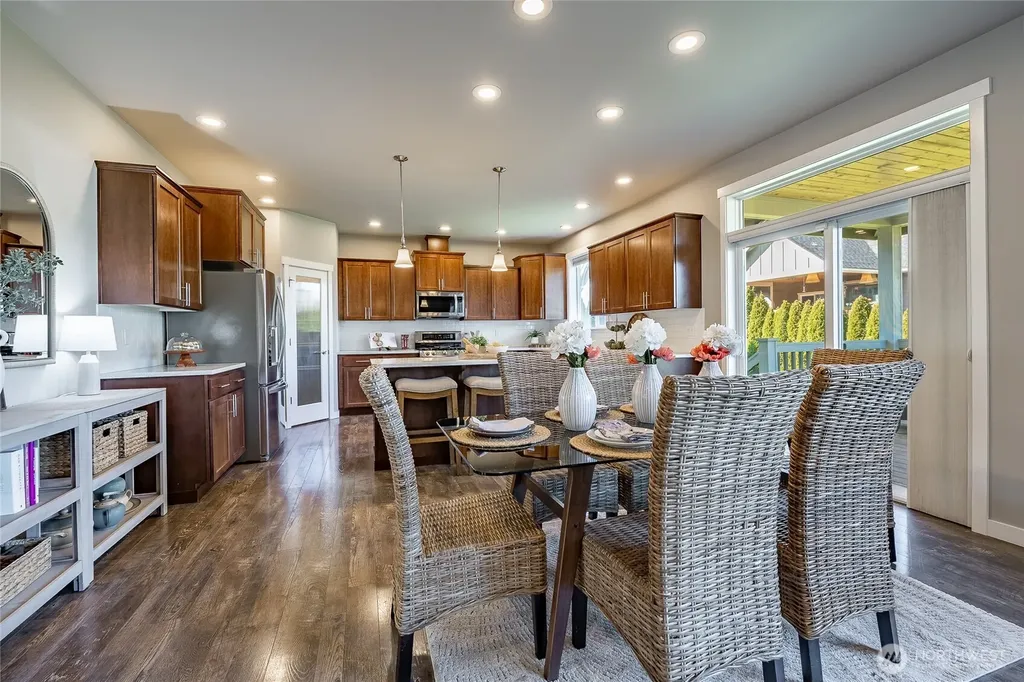 5319 Coastal Loop Blaine WA 98230