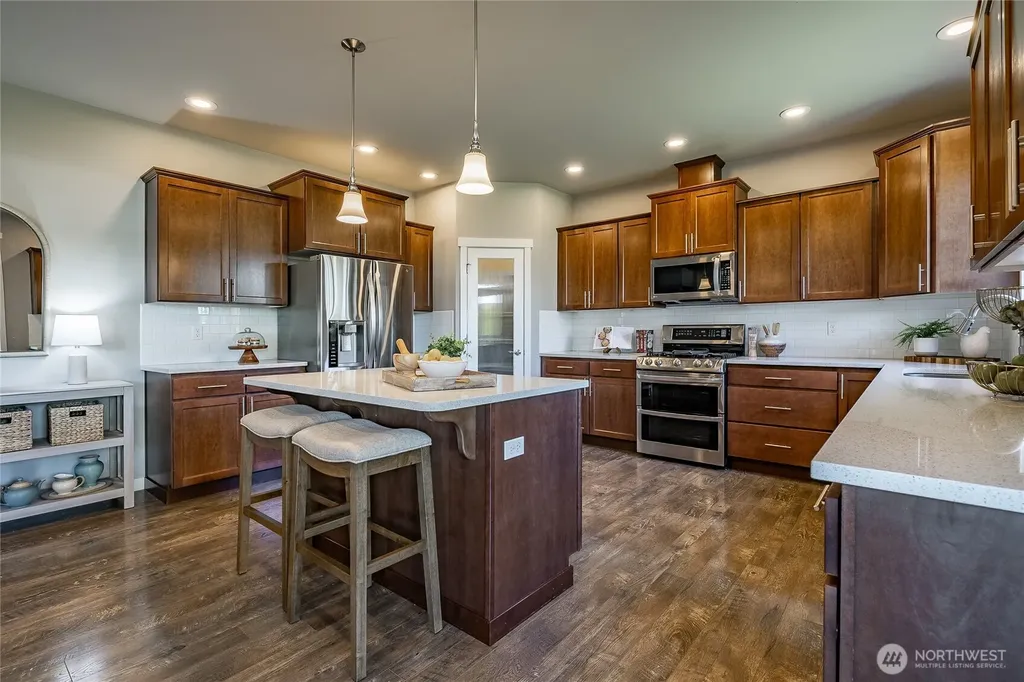5319 Coastal Loop Blaine WA 98230