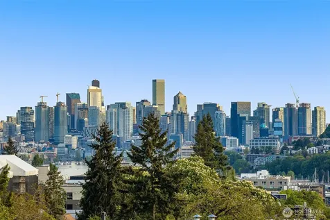 4416 Midvale Avenue N Seattle WA 98103