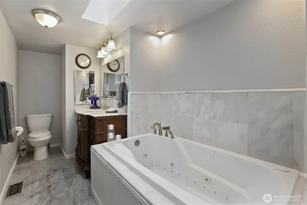716 Dennis Street SE Tumwater WA 98501