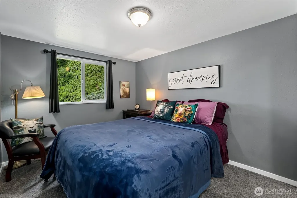 716 Dennis Street SE Tumwater WA 98501