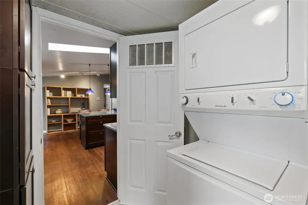 716 Dennis Street SE Tumwater WA 98501