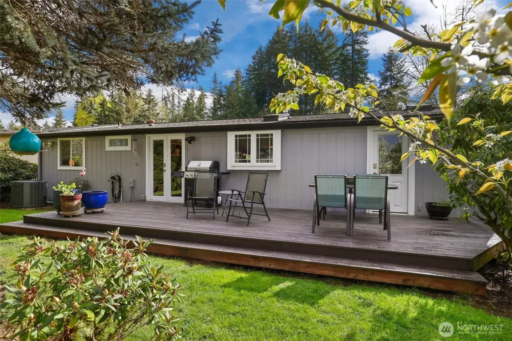 716 Dennis Street SE Tumwater WA 98501