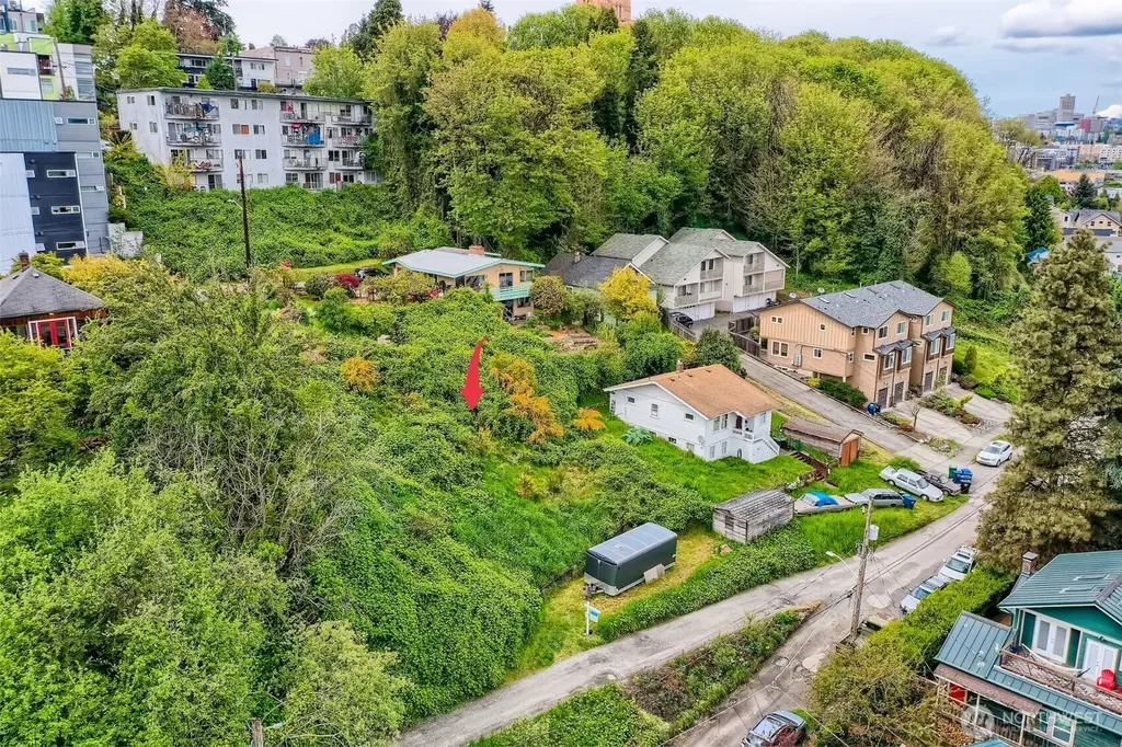 132 16th Avenue S Seattle WA 98144