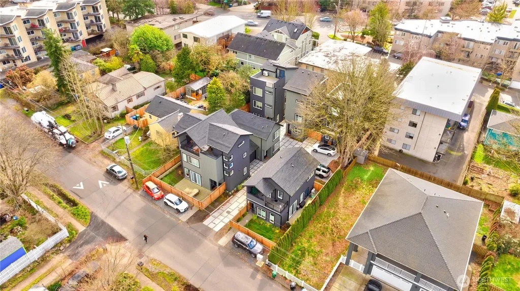 115 N 105th Street Seattle WA 98133