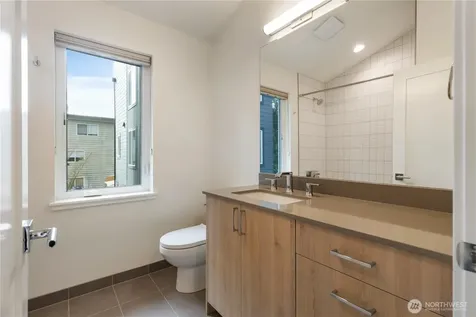 115 N 105th Street Seattle WA 98133