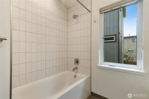 115 N 105th Street Seattle WA 98133