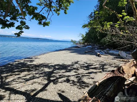 4076 Preserve Drive Camano Island WA 98282