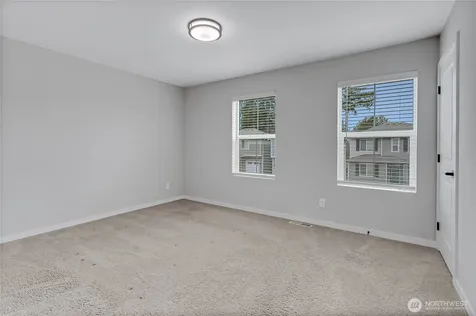 5212 E M Street Tacoma WA 98404