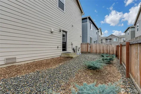 5212 E M Street Tacoma WA 98404