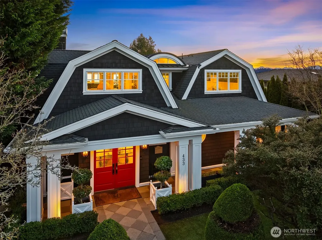 433 11th Avenue W Kirkland WA 98033