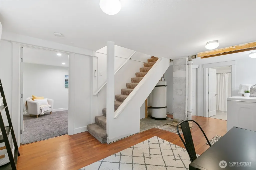 6325 42nd Avenue SW Seattle WA 98136