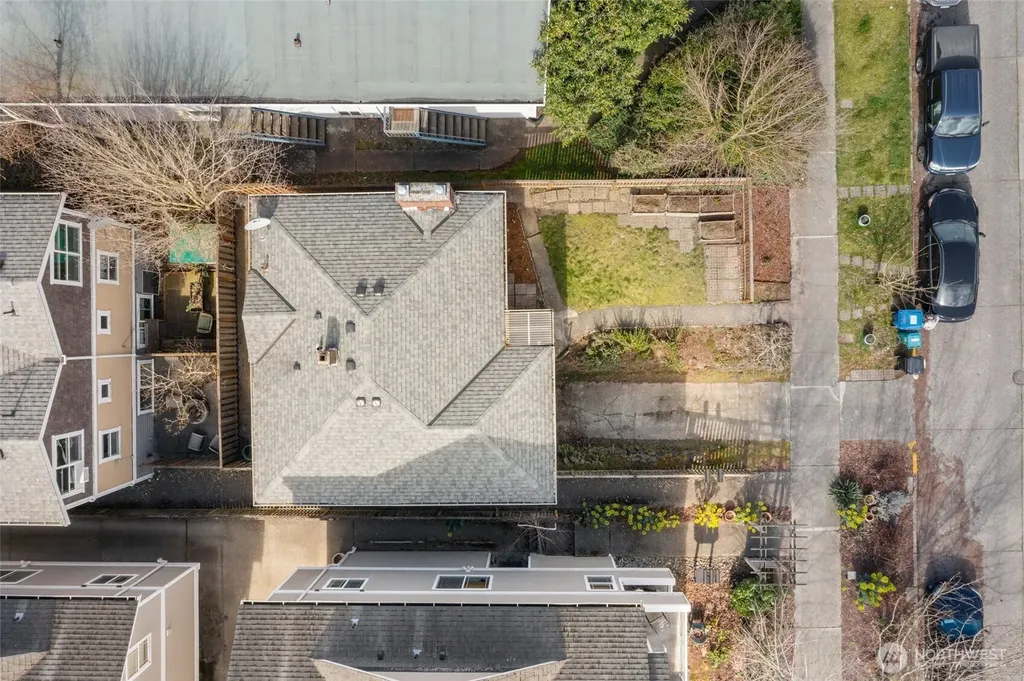 6325 42nd Avenue SW Seattle WA 98136